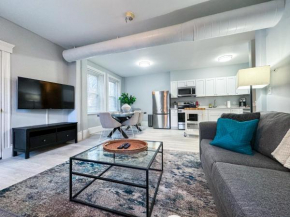 New Renovation, Ca, 1st Flr, 3b2ba, In-unit Lau